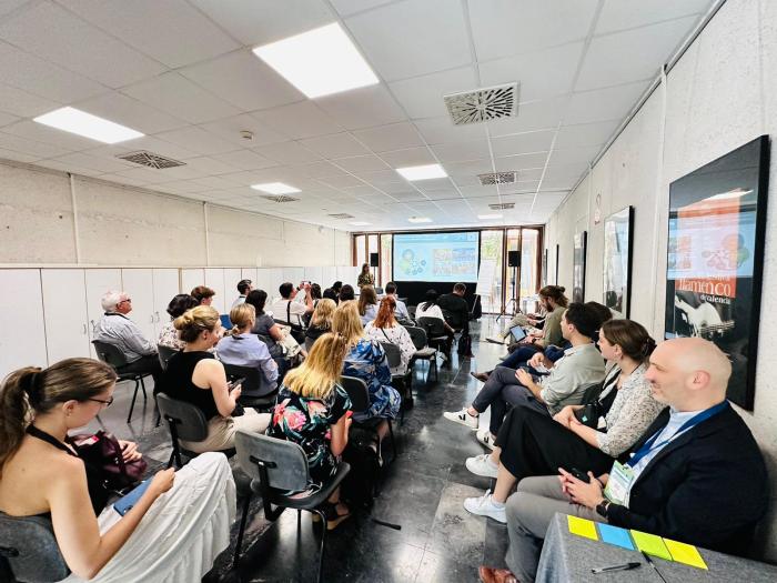 A full workshop room at the conference EURESFO